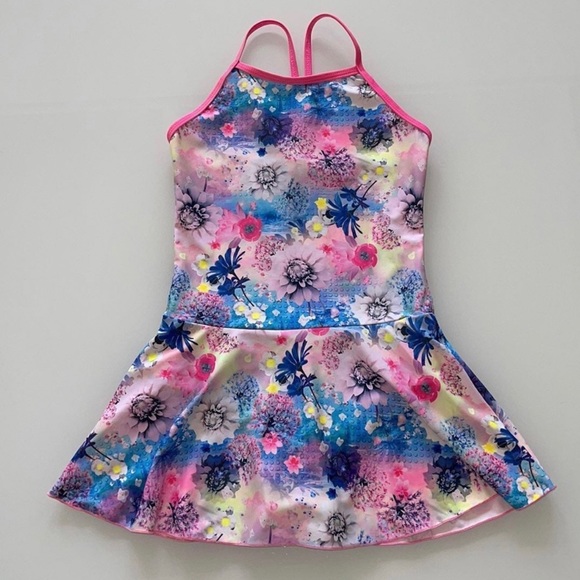 Lego Wear girls one piece  Swimsuit - Picture 2 of 6